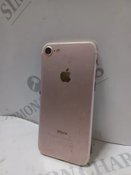 APPLE IPHONE 7 (A1778) SMARTPHONE