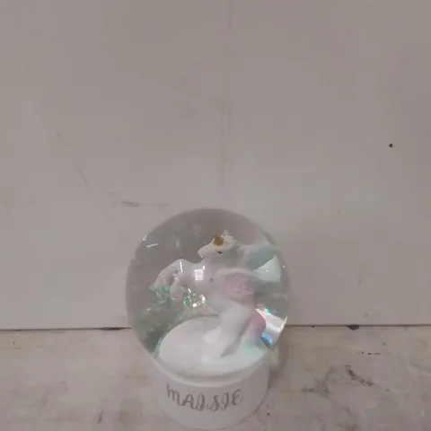 BOXED PERSONALISED UNICORN SNOW GLOBE