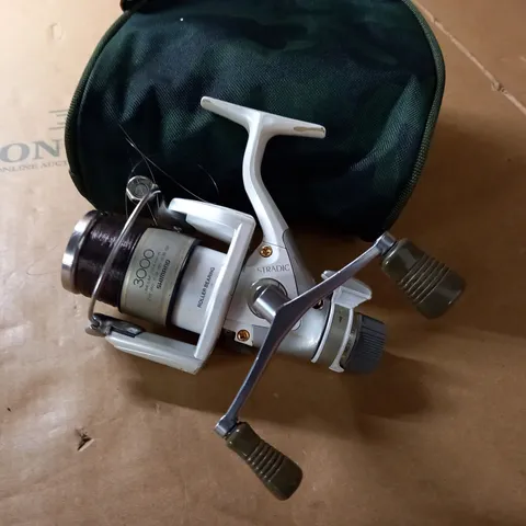 SHIMANO STRADIC 3000 FISHING REEL