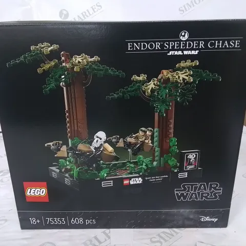 BOXED LEGO STAR WARS ENDOR SPEEDER CHASE - 75353