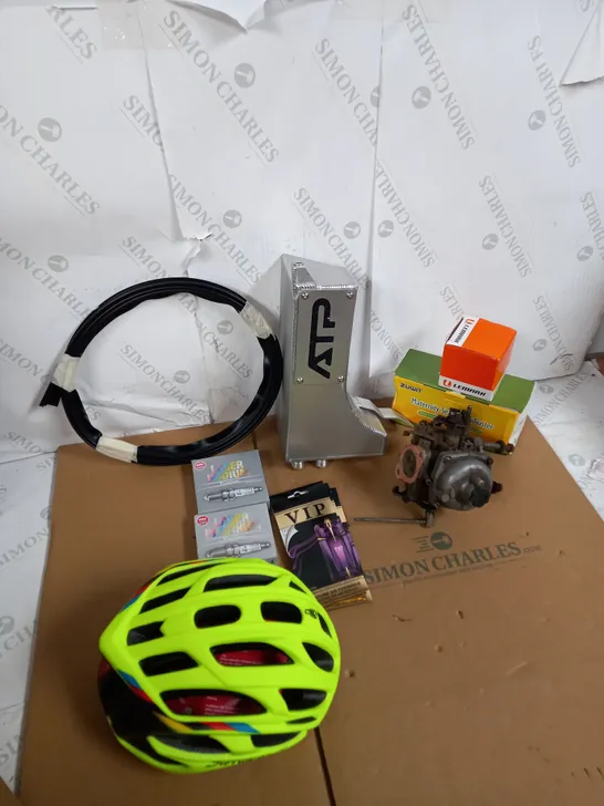 LOT OF ASSORTED VEHICLE ITEMS TO INCLUDE HELMETS, AIR FRESHNERS AND MATERNITY SEATBELT ADJUSTER