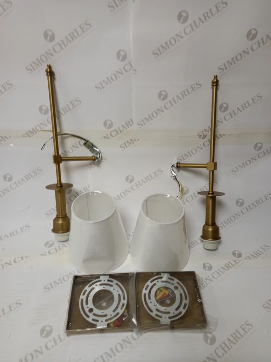 SET OF 2 WALL MOUNTED LAMPS