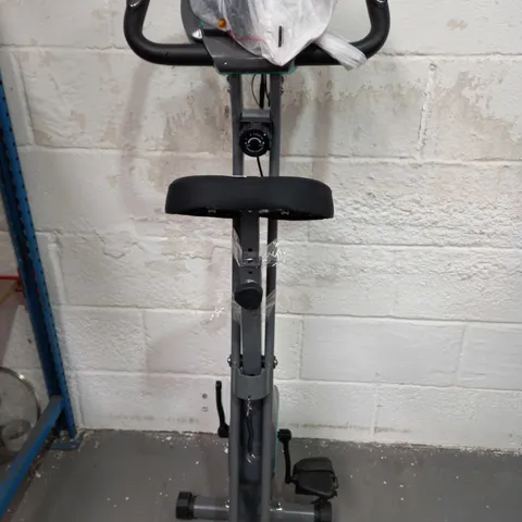 DAVINA FITNESS FOLDING MAGNETIC EXERCISE BIKE - MINT - COLLECTION ONLY