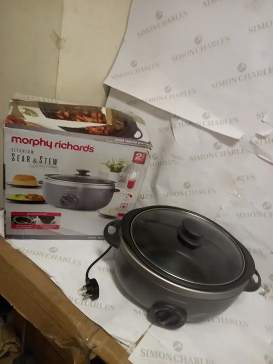 MORPHY RICHARDS OVAL SEAR AND STEW 6.5 LITRE SLOW COOKER GREY