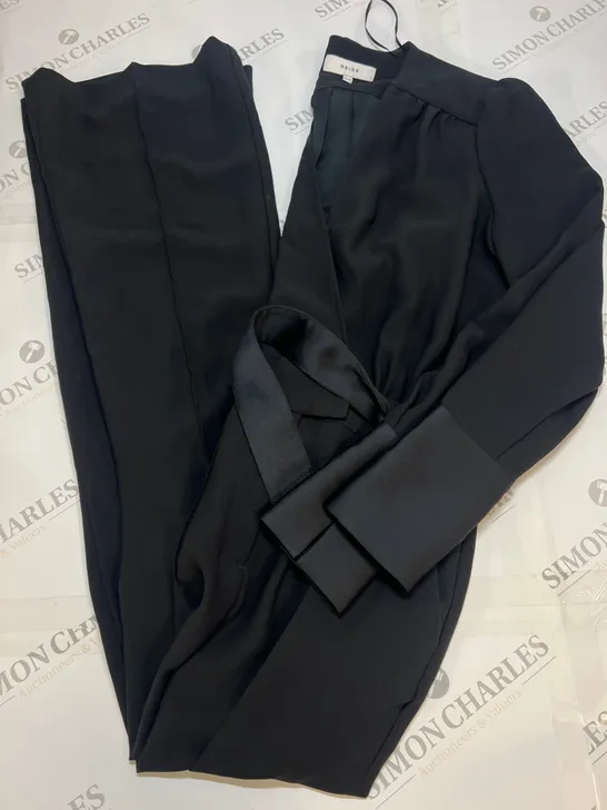 REISS BELTED PLEATED JUMPSUIT IN BLACK SIZE 8