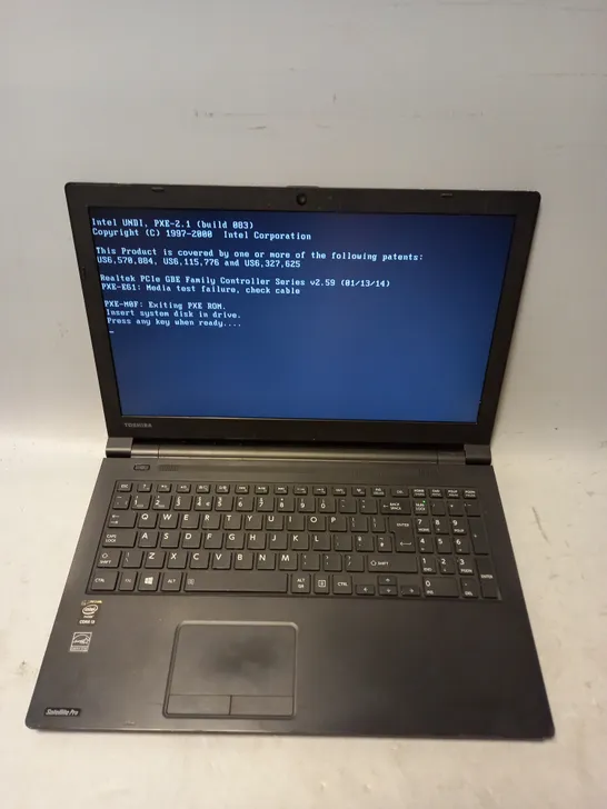 TOSHIBA SATELLITE PRO R50-B LAPTOP IN BLACK