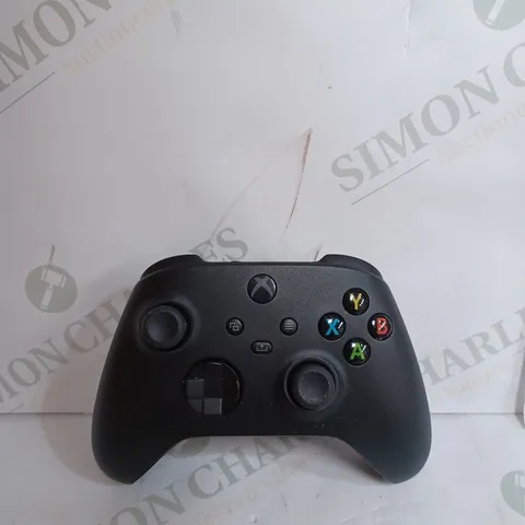 XBOX 1 WIRELESS CONTROLLER IN BLACK