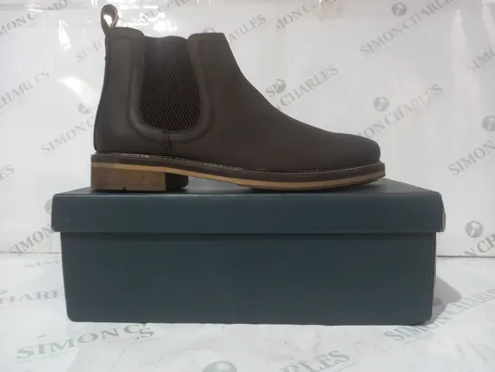 BOXED PAIR OF CREW CLOTHING COMPANY PARKER LEATHER CHELSEA BOOTS IN CHOCOLATE EU SIZE 43