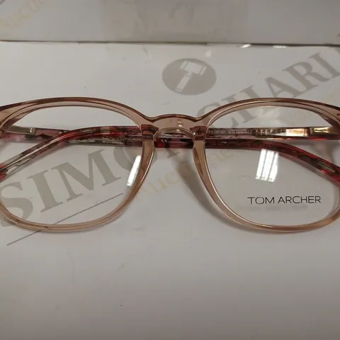 TOM ARCHER PINK FASHION GLASSES 