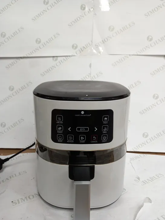 OUTLET COOK'S ESSENTIALS 4.0L AIR FRYER WITH DIGITAL VIEWING SCREEN