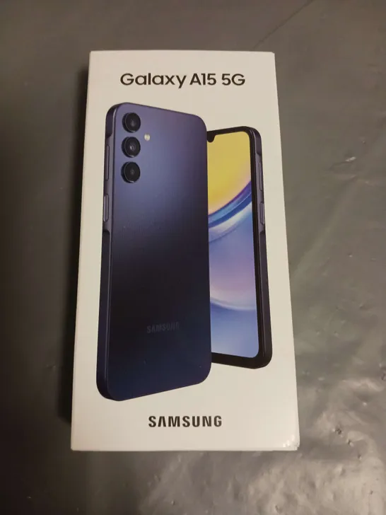 BOXED SAMSUNG GALAXY A15 5G 128GB MOBILE PHONE IN BLUE BLACK