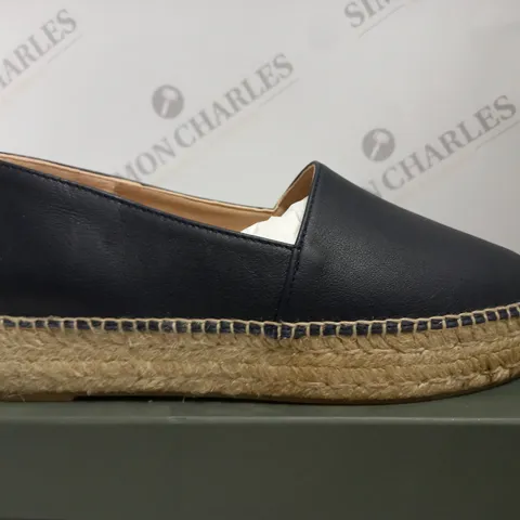 BOXED HOBBS ALICIA ESPADRILLE IN NAVY - SIZE 6