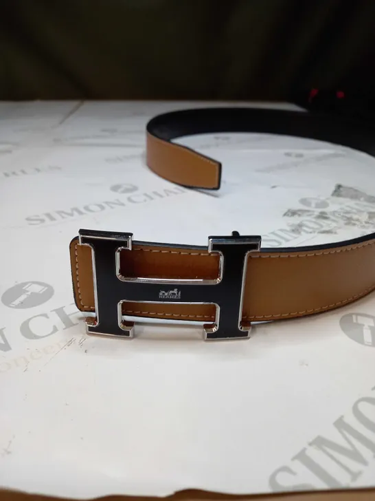 BOXED HEREMES BLACK/SILVER BUCKLE -  TAN LEATHER BELT