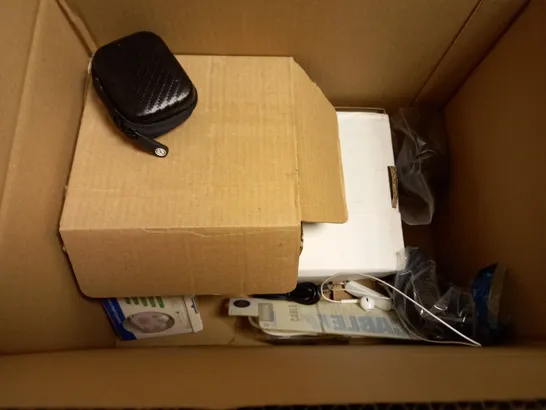 BOX OF APPROX 10 ASSORTED ITEMS TO INCLUDE ASPIRE REPLACEABLE COIL, GRITIN SELFIE STICK AND POWER BANK