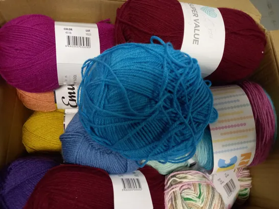 BOX OF APPROXIMATELY 20 ASSORTED KNITTING YARNS IN VARIOUS COLOURS