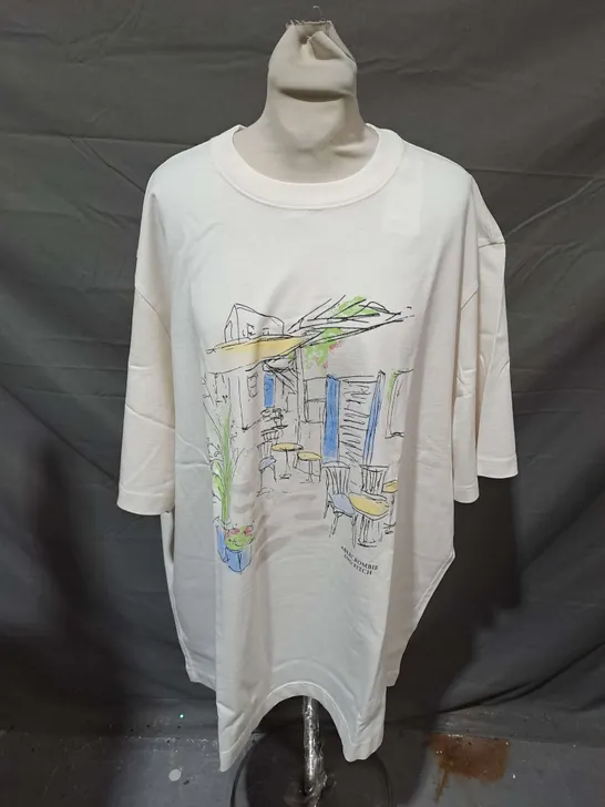 ABERCROMBIE & FITCH CREAM GRAPHIC T-SHIRT - XXL