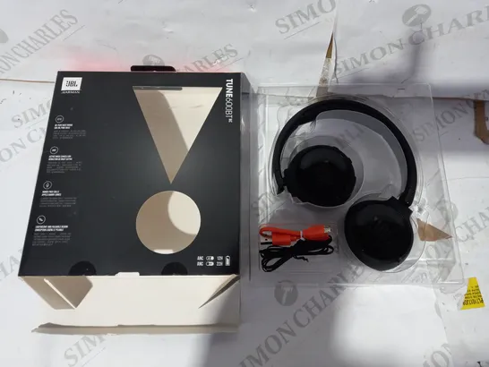 BOXED JBL TUNE 600BT HEADPHONES