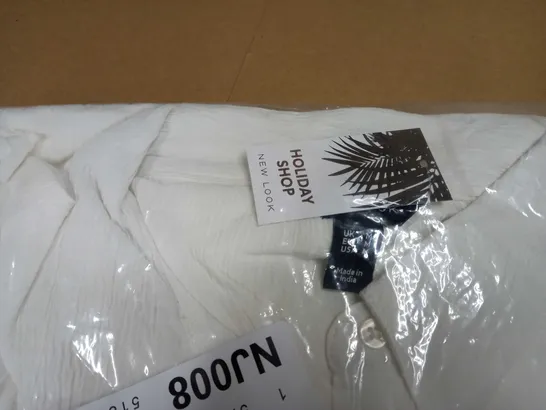 PACKAGED NEW LOOK HOLIDAY SHOP WHITE LONG SLEEVE BEACH SHIRT - MEDIUM