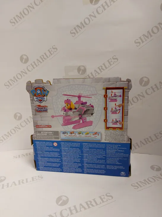 BRAND NEW PAW PATROL RESCUE KNIGHTS SKYE DELUXE VEHICLE