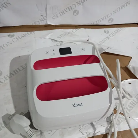 CRICUT EASY PRESS 2