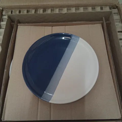 BOXED 12 PIECE DINNER SET - BLUE/WHITE