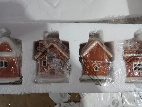 SET OF 4 PRELIT GINGER BREAD HOUSES