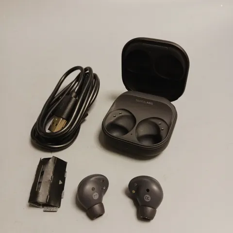 SAMSUNG GALAXY BUDS2 PRO WIRELESS EARBUDS BLUETOOTH ENABLED IN BLACK INCLUDES CHARGING CABLE AND SPARE BUDS