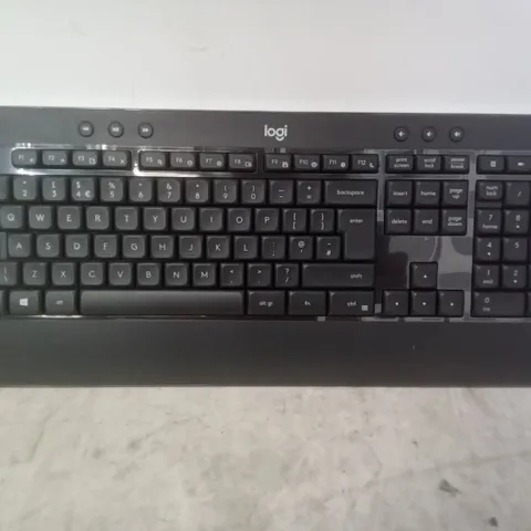 BOXED LOGITECH ADVANCED MK540 WIRELESS KEYBOARD 