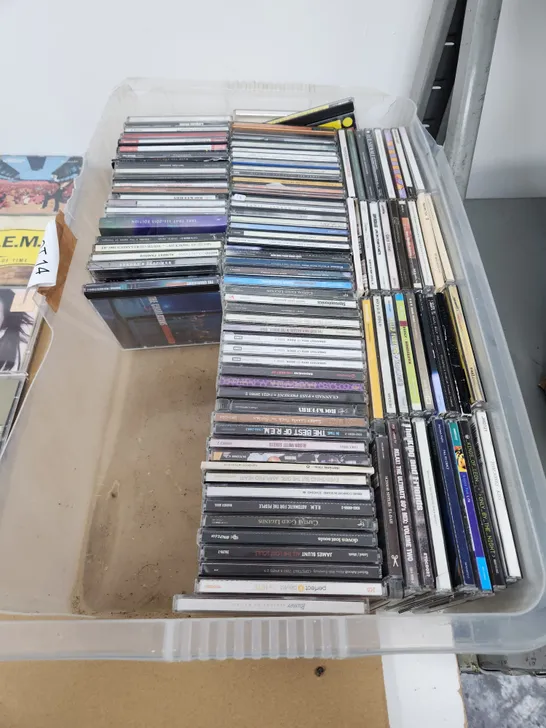 A VERY LARGE QUANTITY OF CDs FROM 80s / 90s /2000s