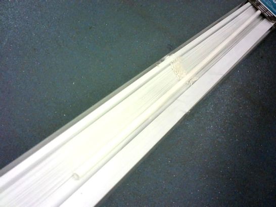 PVC VENETIAN BLIND 180X160 WHITE - COLLECTION ONLY RRP £40