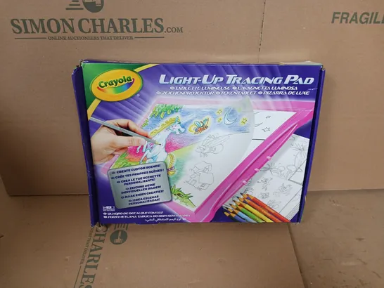 CRAYOLA LIGHT-UP TRACING PAD  RRP £26.99