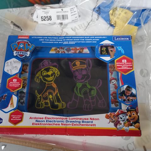 PAW PATROL NEON ELECTRONIC DRAWING BOARD WITH TEMPLATES