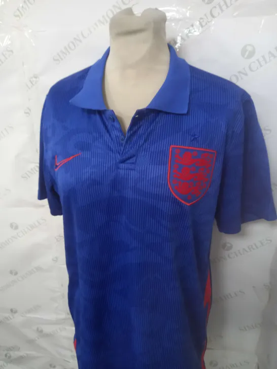 ENGLAND FC AWAY SHIRT SIZE UNSPECIFIED