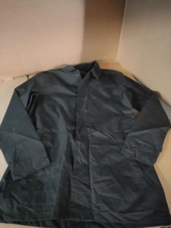 FRENCH CONNECTION SHOWER PROOF JACKET - SIZE L