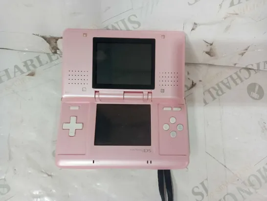 NINTENDO DS NTR-001 HANDHELD GAMES CONSOLE IN PINK