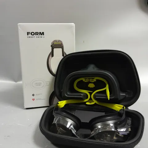 BOXED FORM SMART SWIM 2 REAL-TIME METRICS GOGGLES 
