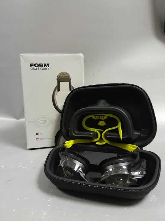 BOXED FORM SMART SWIM 2 REAL-TIME METRICS GOGGLES 