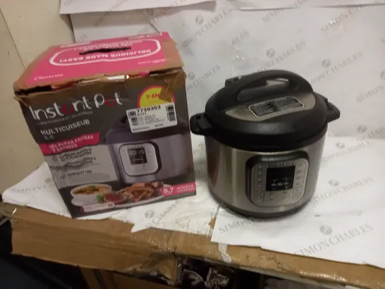 INSTANT POT DUO SMART PRESSURE COOKER