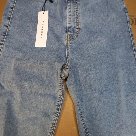 TOPSHOP SLIM FIT JEANS IN LIGHT BLUE SIZE W28 L32