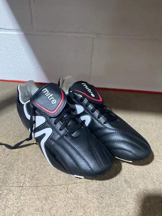 PAIR OF MITRE FOOTBALL BOOTS SIZE 12