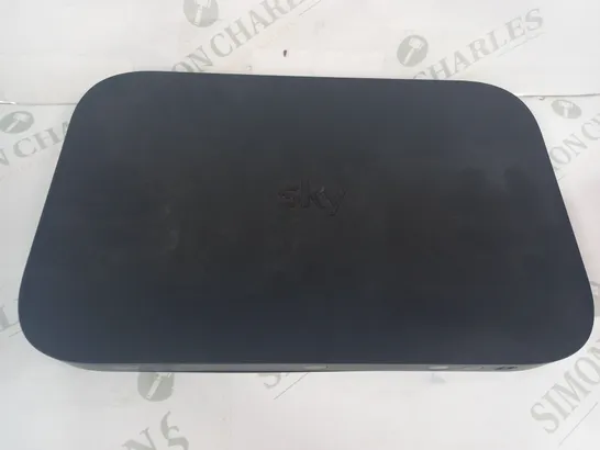 SKY ES130 Q BOX