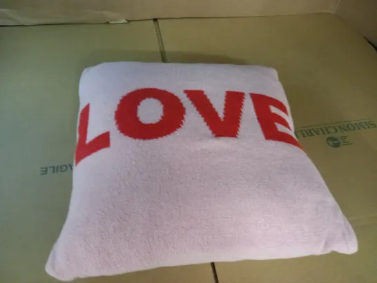 PINK LOVE FILLED CUSHION - 40X40CM