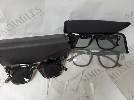 1 PAIR OF SUNGLASSES AND 2 PAIRS OF READING GLASSES GREY MIX 