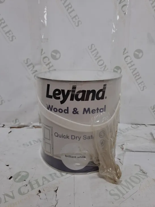 LEYLAND WOOD & METAL BRILLIANT WHITE QUICK DRY SATIN 2.5L - COLLECTION ONLY 