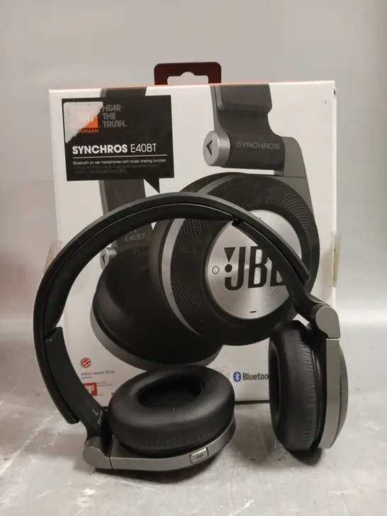 BOXED JBL SYNCHROS E40BT WIRELESS HEADPHONES 