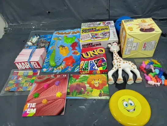 BOX OF ASSORTED TOYS AND GAMES TO INCLUDE UNO, PLAYMOBIL AND LEGO FIGURES