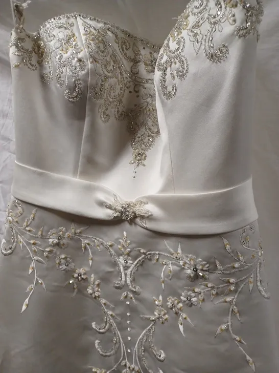 MARC LE CARR WEDDING DRESS, IVORY - SIZE UNKNOWN 