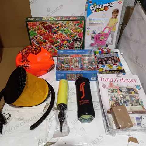 LOT OF APPROX 20 ASSORTED TOYS AND GAMES TO INCLUDE SPORTING GOODS, PUZZLES, CRAFTS ETC