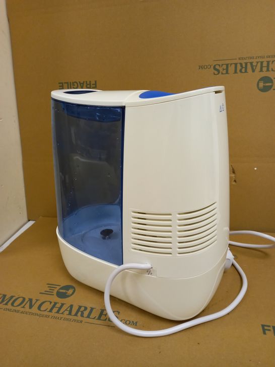 VICKS WARM MIST HUMIDIFIER