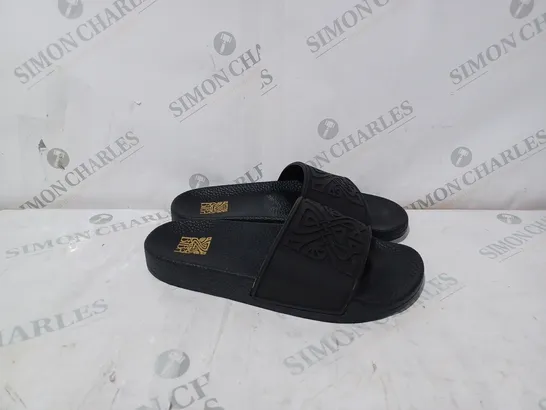 BIBA LOGO SLIDES IN BLACK - UK 5-6